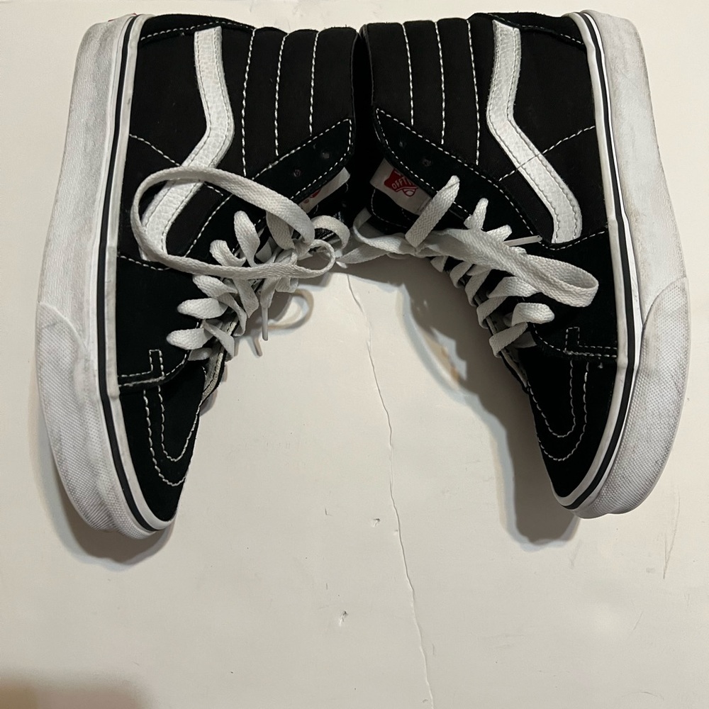 Vans Sk8-Hi Youth Kids Size 3.5 Shoes Black White High Top Skater Sneakers - Picture 3 of 10